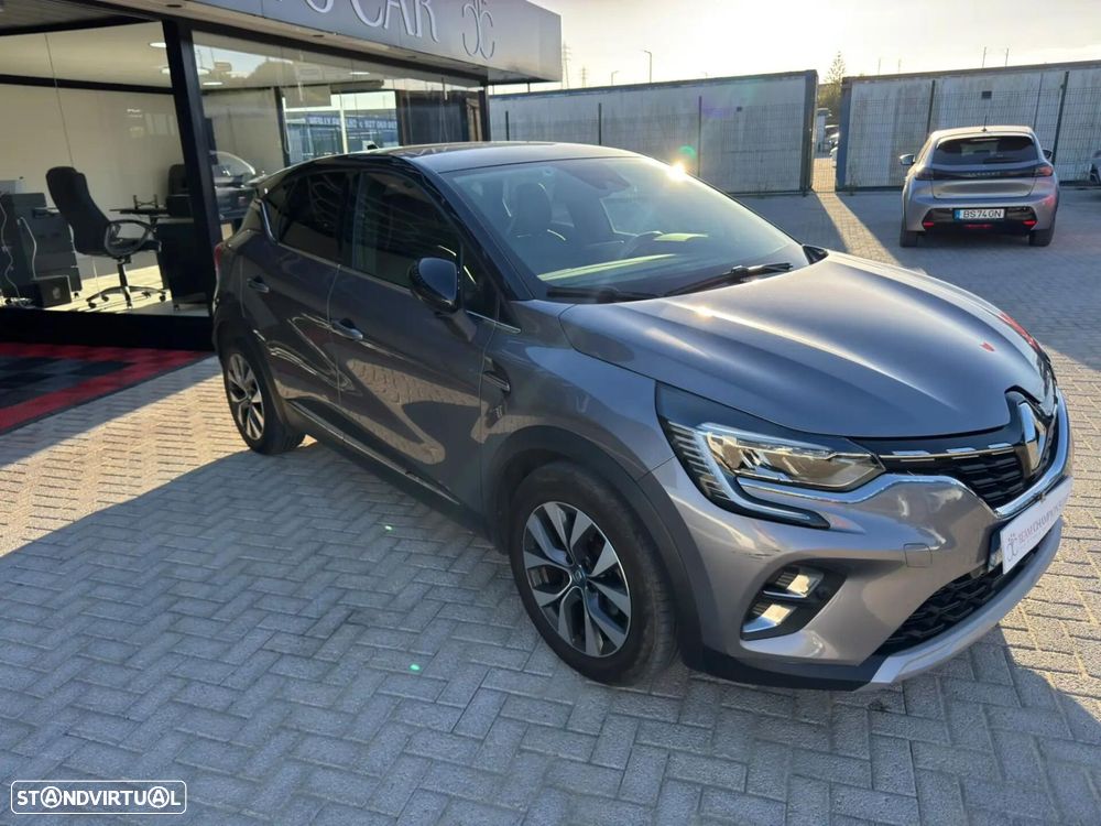 Renault Captur 1.6 E-Tech Plug-In Hybrid Techno - 2