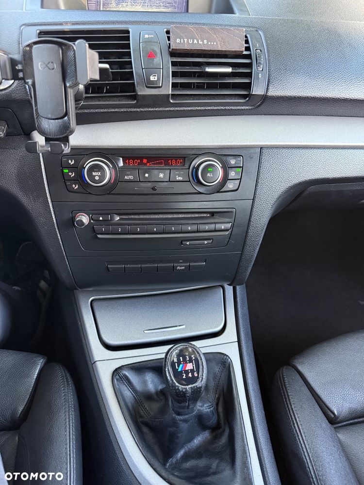 BMW Seria 1 116i - 16