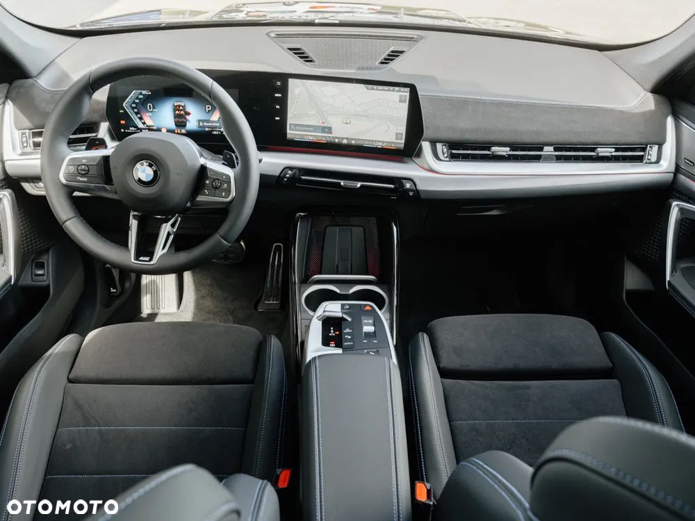 BMW X1 sDrive20i mHEV - 8