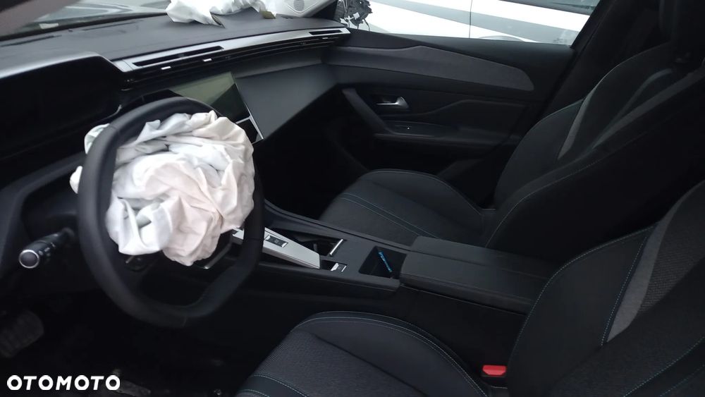 Peugeot 308 - 5