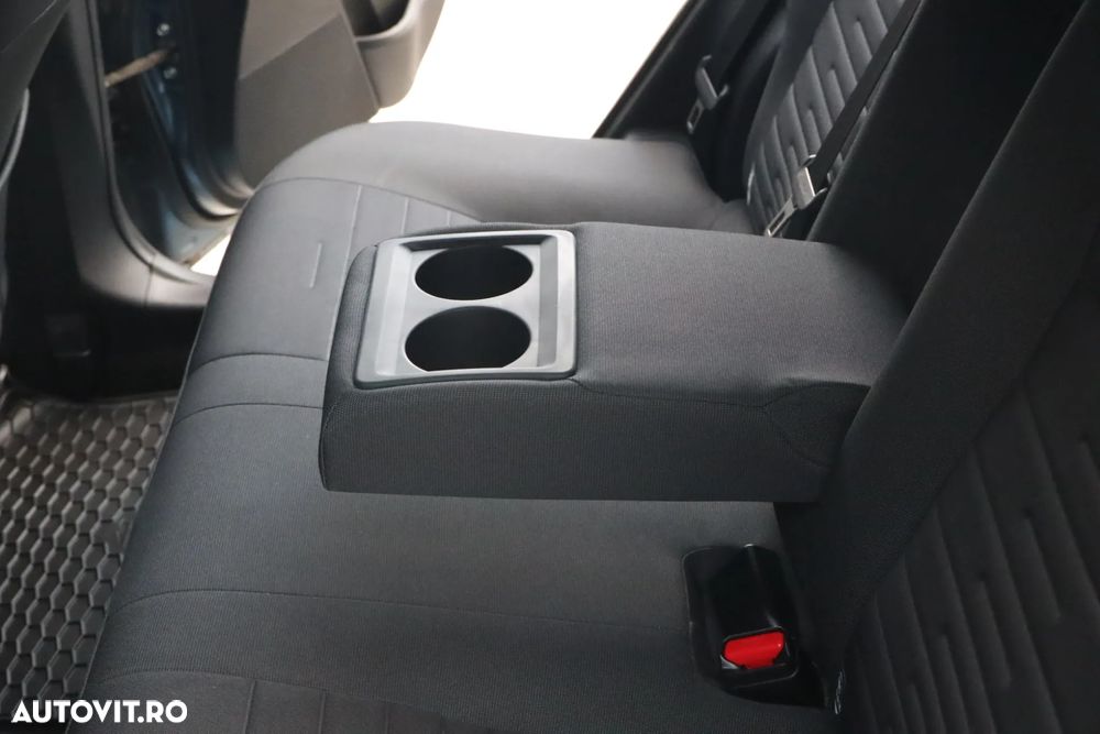 Toyota Auris 1.8 VVT-i Hybrid Automatik Design Edition - 35