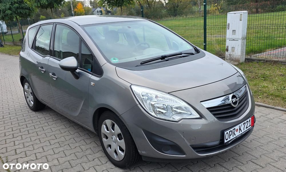 Opel Meriva 2013 photo 4