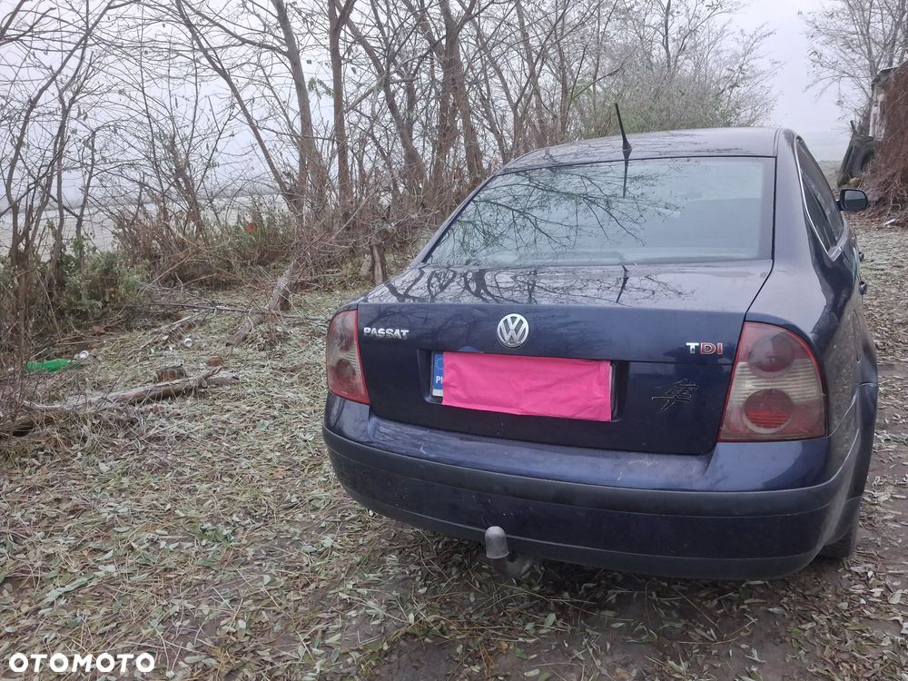 Volkswagen Passat 1.9 TDI - 3