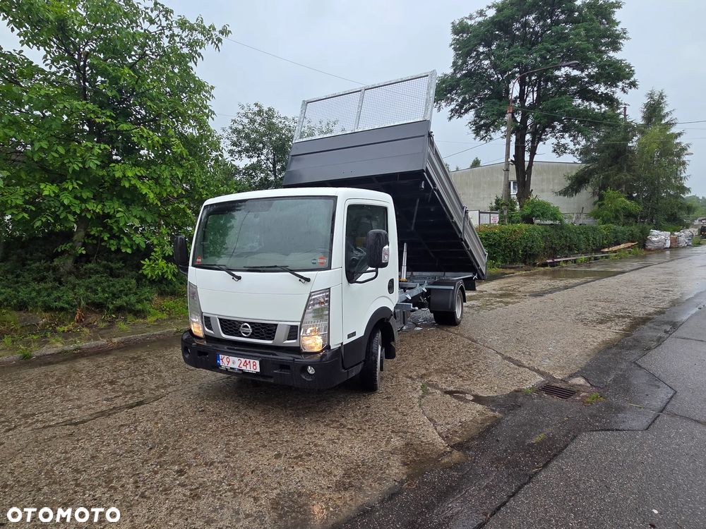 Nissan Cabstar - 2
