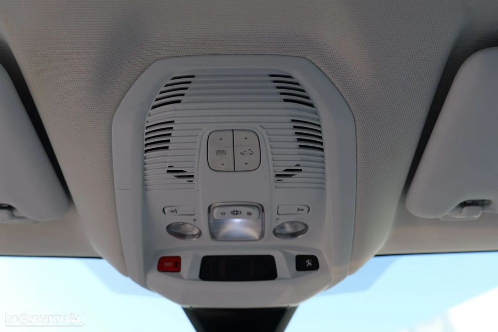 Peugeot 3008 1.5 BlueHDi Allure - 29