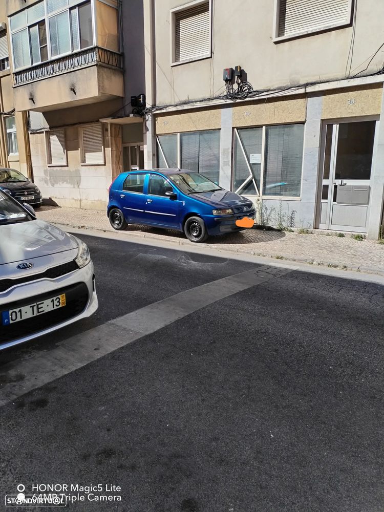 Fiat Punto 1.2 60 Active - 4