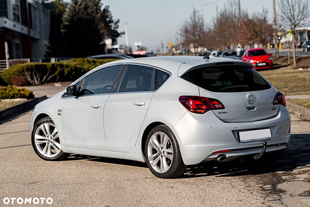 Opel Astra - 13