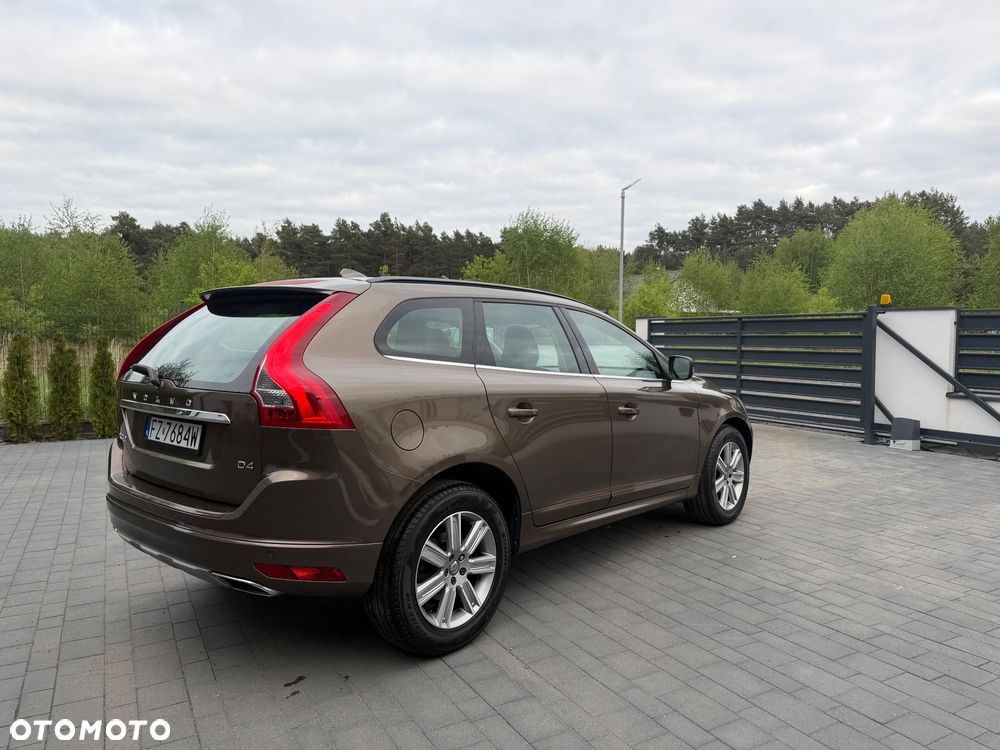 Volvo XC 60 D4 Geartronic Momentum - 10