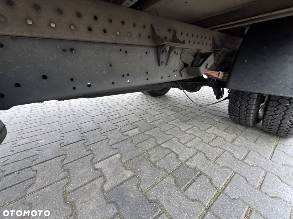 Iveco 35C14,,35C17,,35C18,,50C15,,50C17,,50C18 - 10