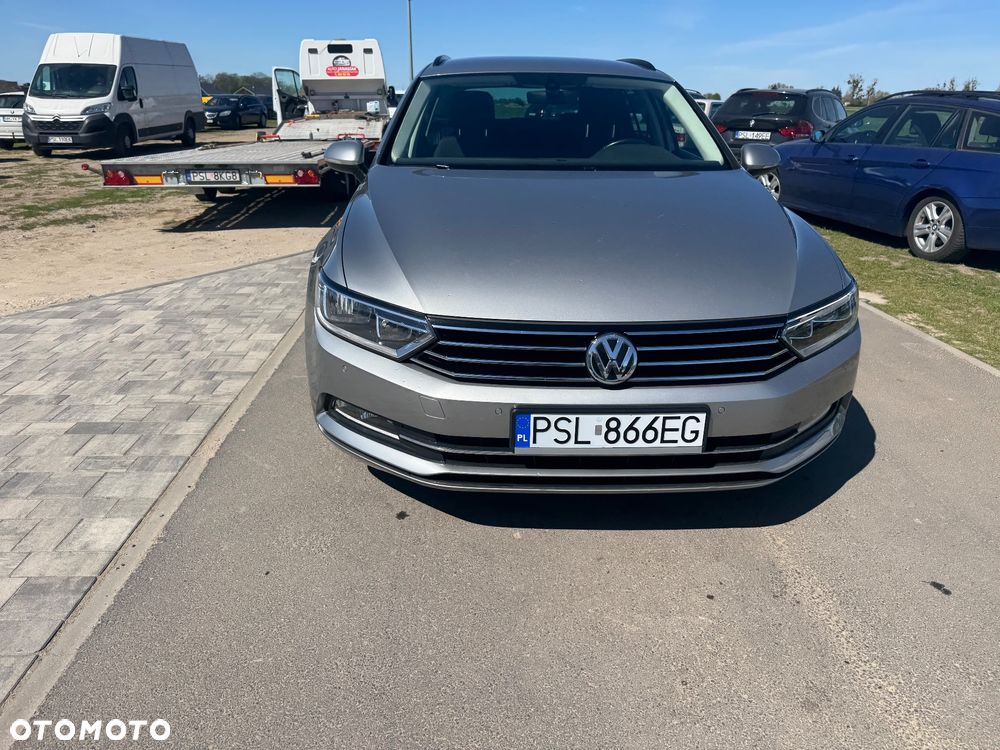 Volkswagen Passat 2.0 TDI SCR DSG Trendline - 33