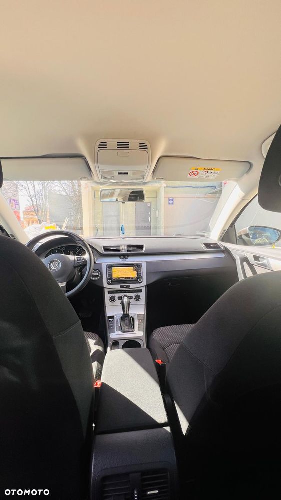 Volkswagen Passat 2.0 TDI Comfortline DSG - 7