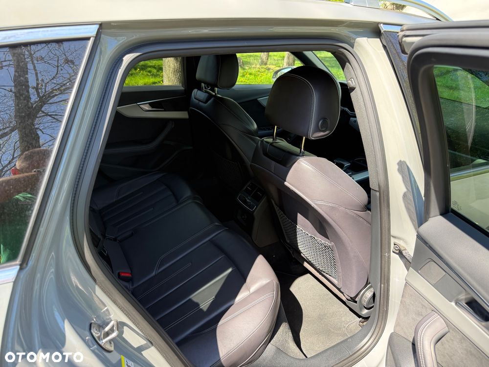 Audi A4 Allroad - 35