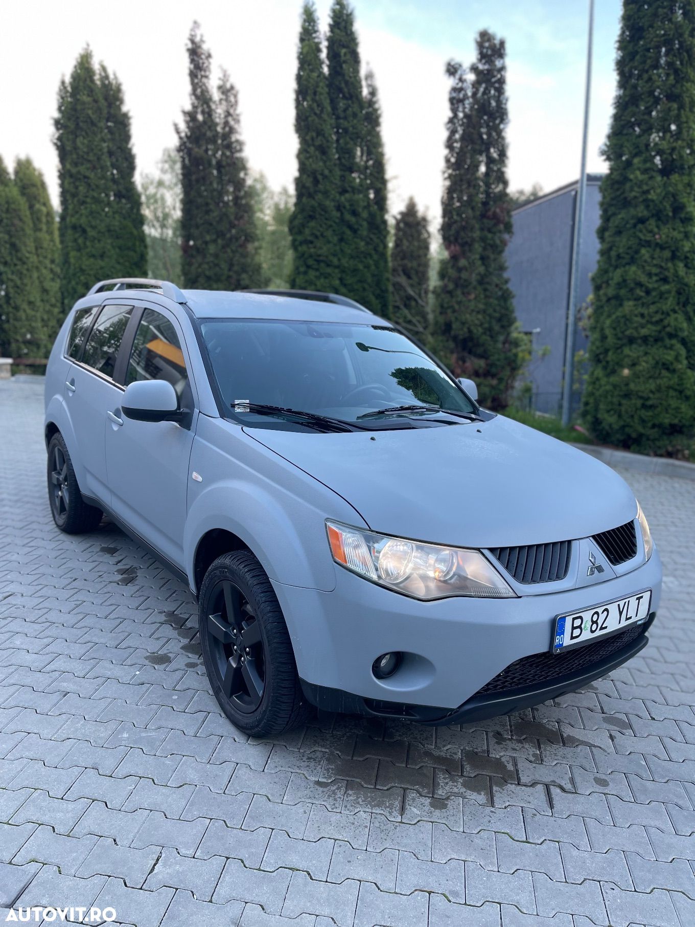 Mitsubishi Outlander 2.0 DI-D Intense - 1