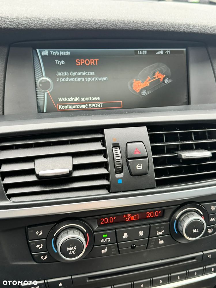 BMW X3 28i xDrive - 26