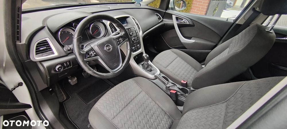 Opel Astra 1.3 CDTI Cosmo S&S - 23