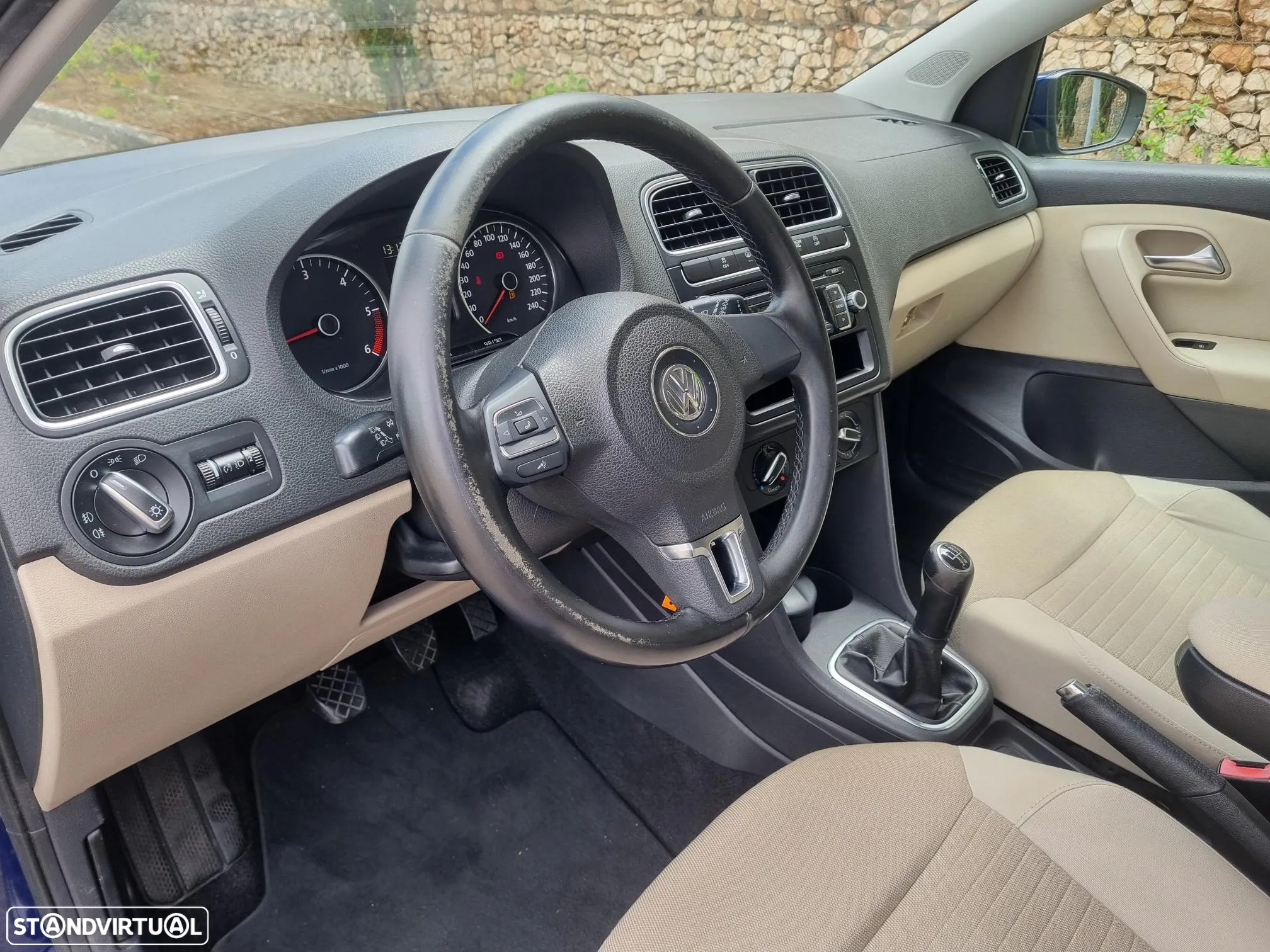 VW Polo 1.6 TDI Confortline BlueMotion - 7