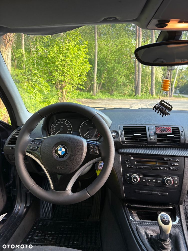 BMW Seria 1 118d - 9