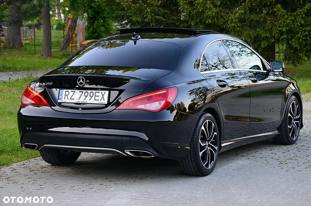 Mercedes-Benz CLA - 5