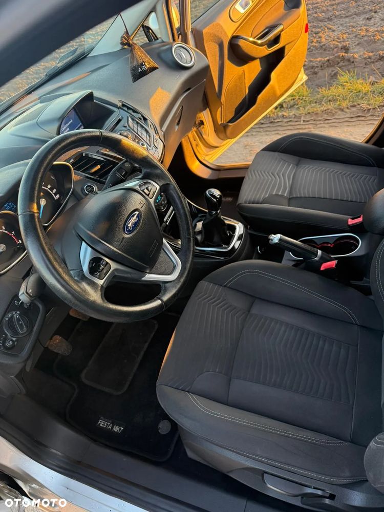 Ford Fiesta 1.0 EcoBoost Titanium ASS - 13