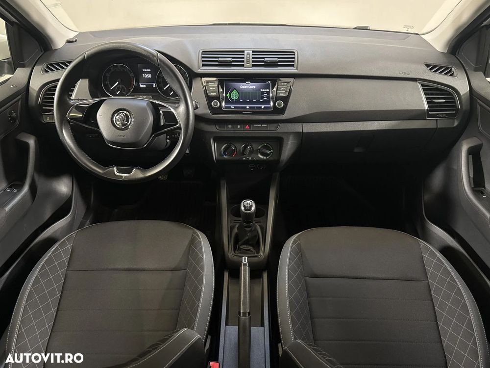 Skoda Fabia - 10