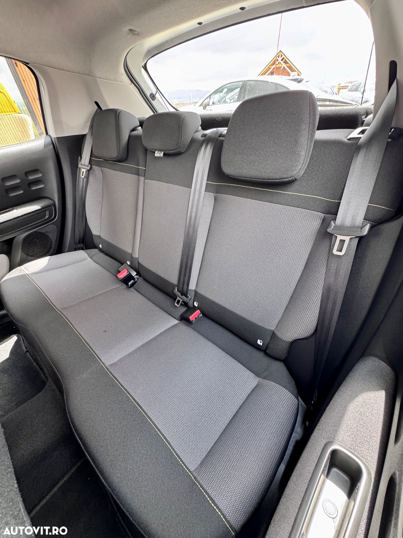 Citroën C3 1.2 PureTech 83 S&S BVM5 PLUS - 10