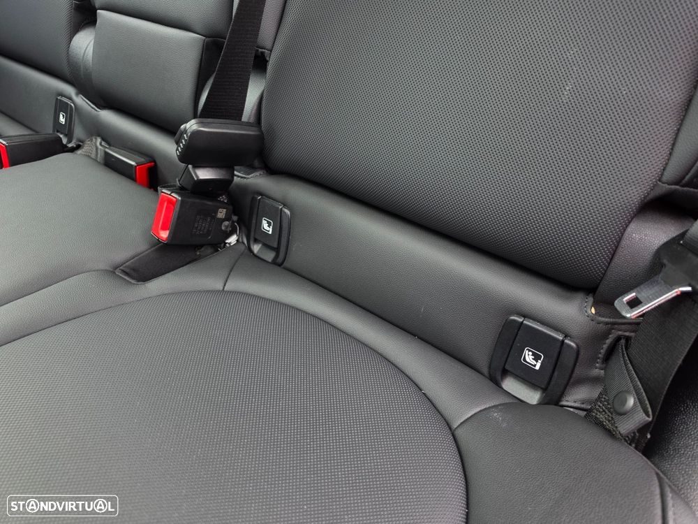 MINI Countryman Cooper SE All4 Aut. Essential - 13
