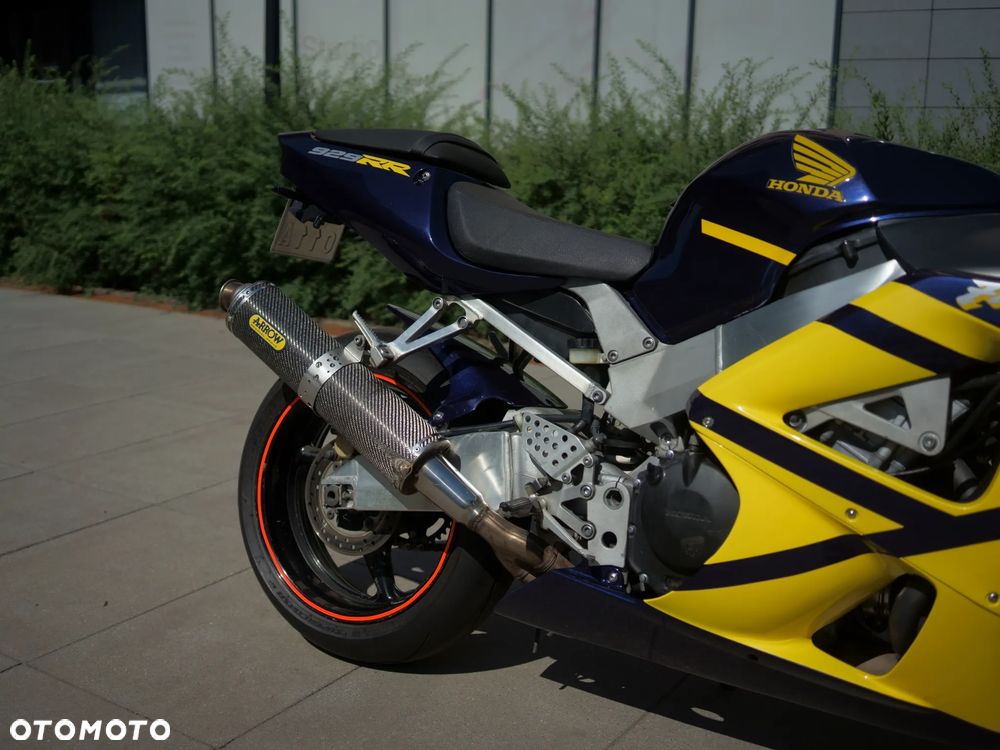 Honda CBR - 4