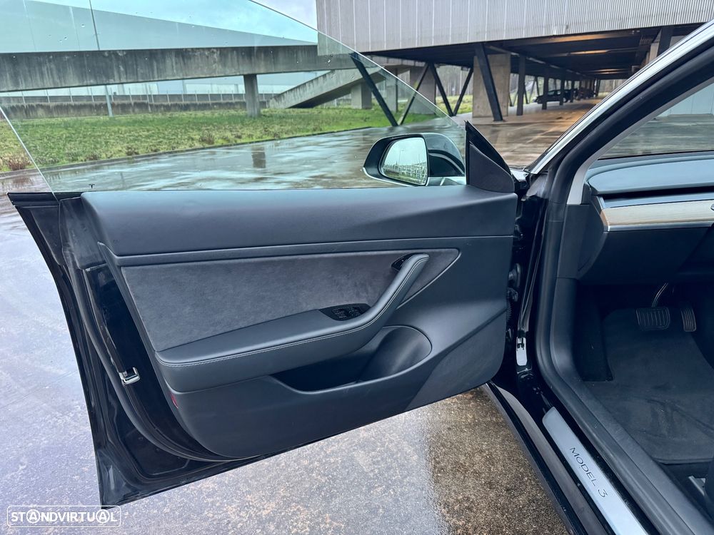 Tesla Model 3 Standard Range Plus RWD - 29
