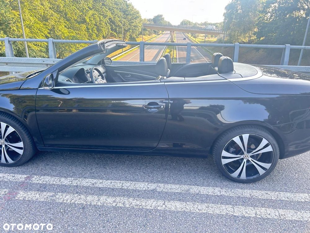 Volkswagen Eos - 4
