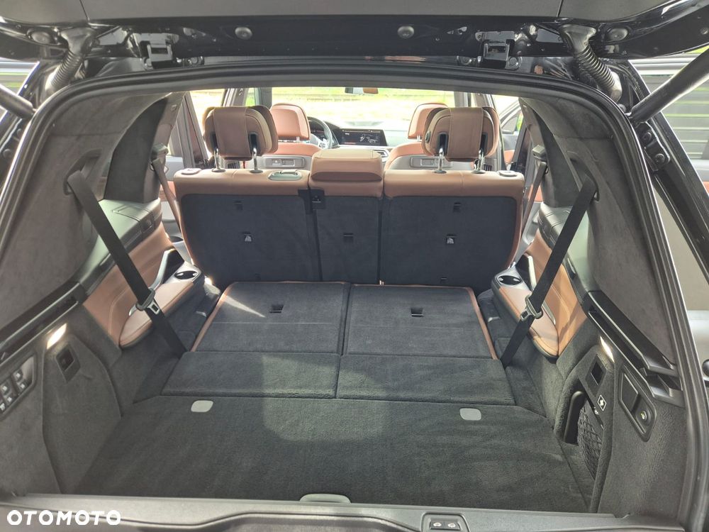 BMW X7 xDrive40d mHEV - 19