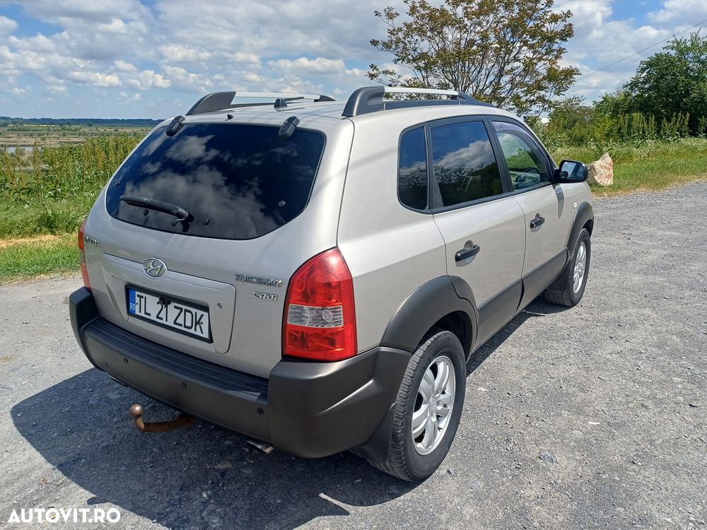 Hyundai Tucson 2.0 CRDI VGT GLS 2WD STD - 3