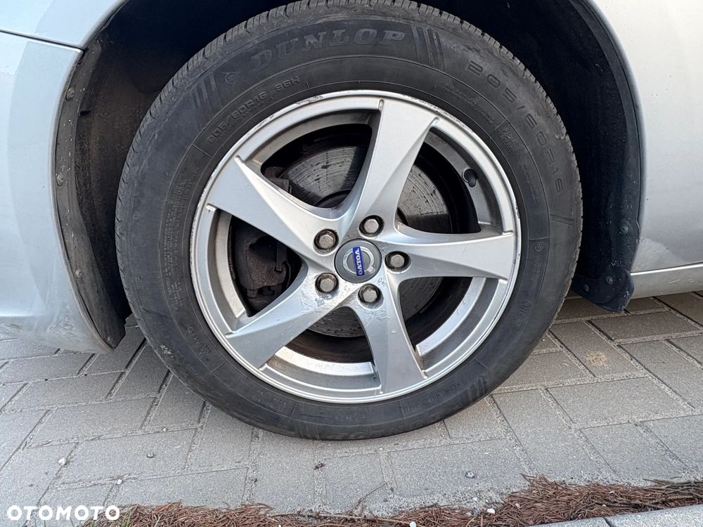Volvo V60 T3 Kinetic - 9