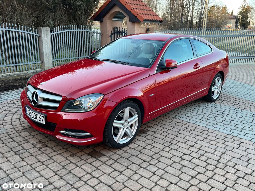 Mercedes-Benz Klasa C 180 BlueEFFICIENCY 7G-TRONIC - 8