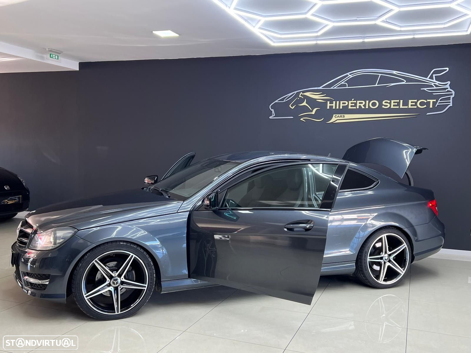 Mercedes-Benz C 220 CDI DPF Coupe BlueEFFICIENCY 7G-TRONIC Edition 1 - 10