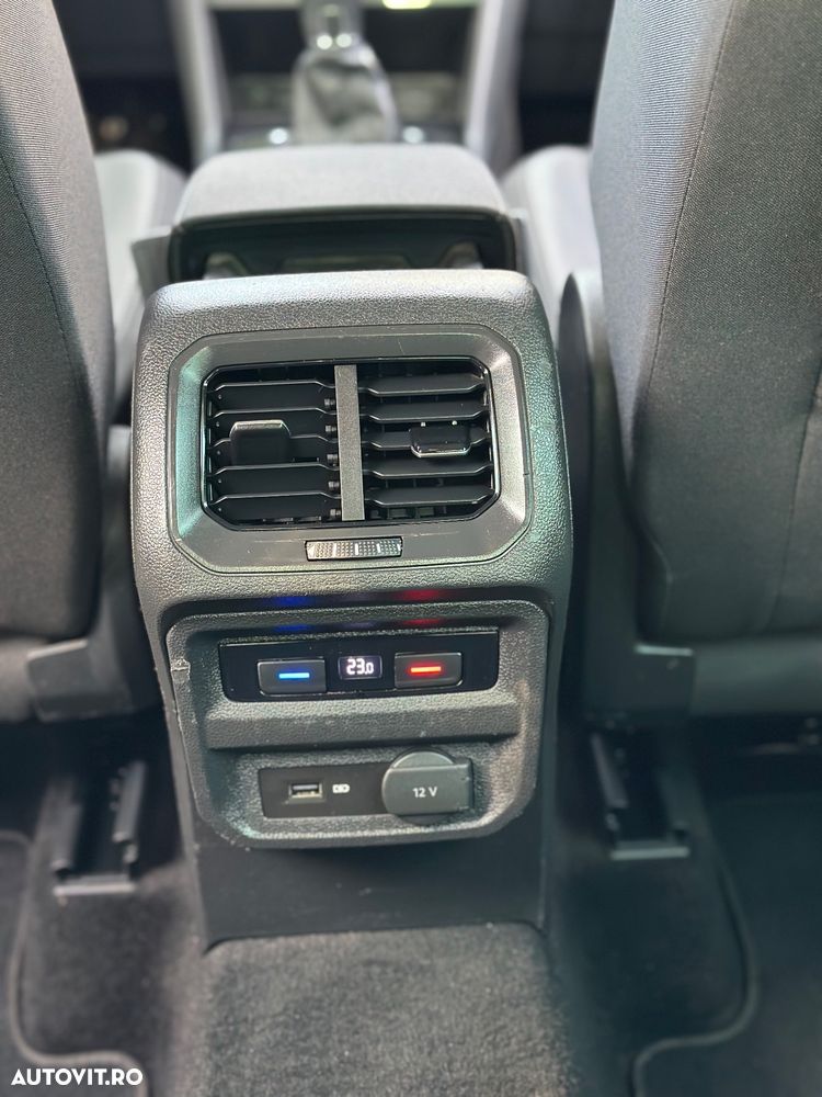 Volkswagen Tiguan Allspace 2.0 TDI SCR Comfortline - 15