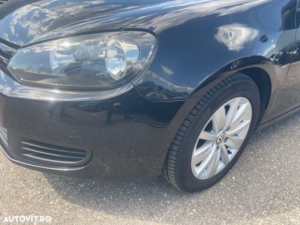 Volkswagen Golf 1.6 TDI DPF Trendline - 9