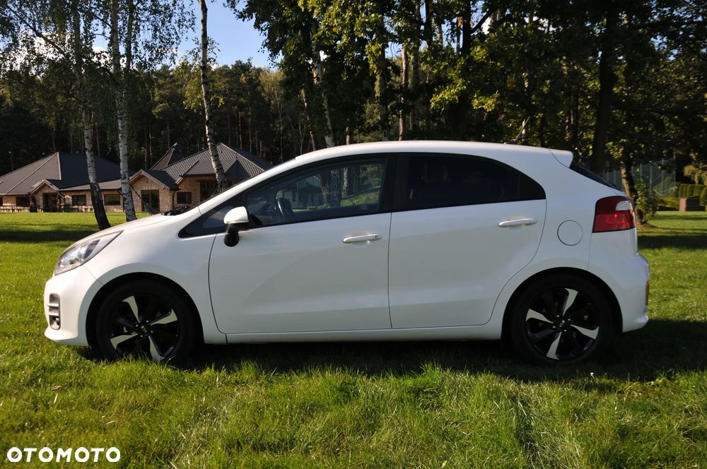Kia Rio 1.2 Business Line - 9
