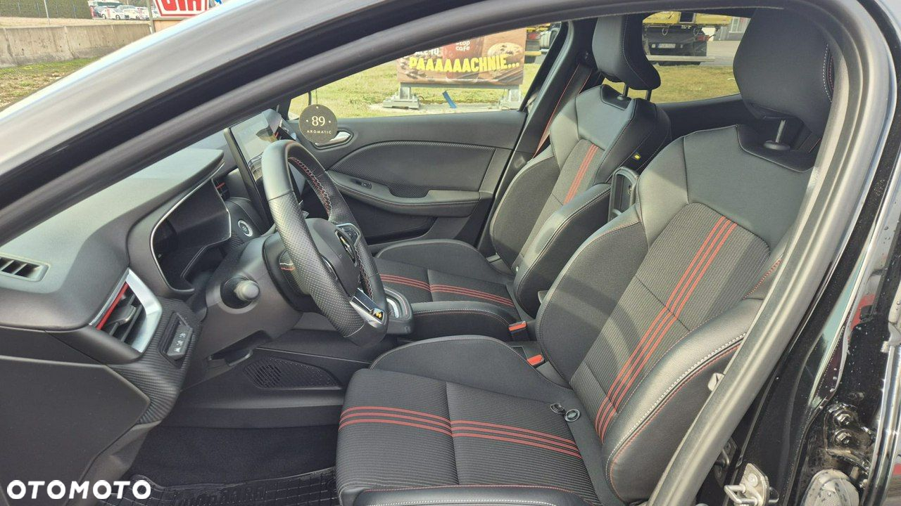 Renault Clio - 8