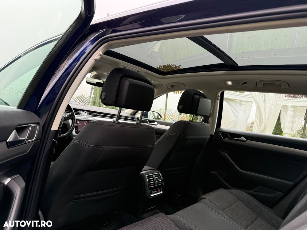 Volkswagen Passat - 13
