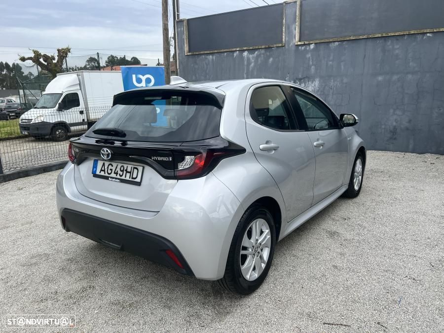 Toyota Yaris 1.5 HDF Comfort Plus - 6