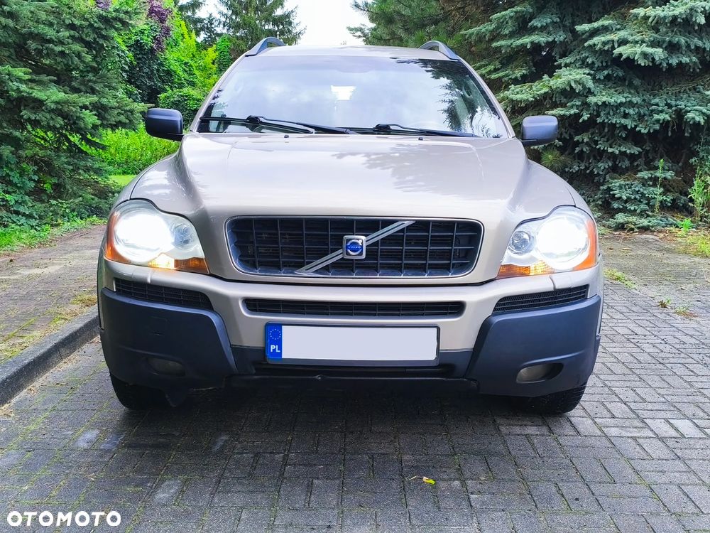 Volvo XC 90 - 22