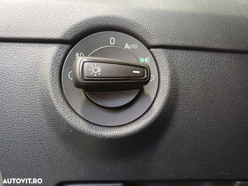 Skoda Octavia 1.6 TDI Ambition - 8