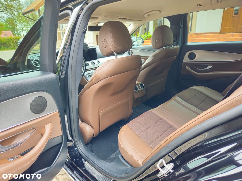 Mercedes-Benz Klasa E 220 d Avantgarde - 18