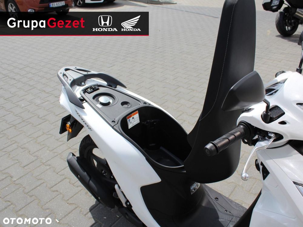 Honda Vision - 15