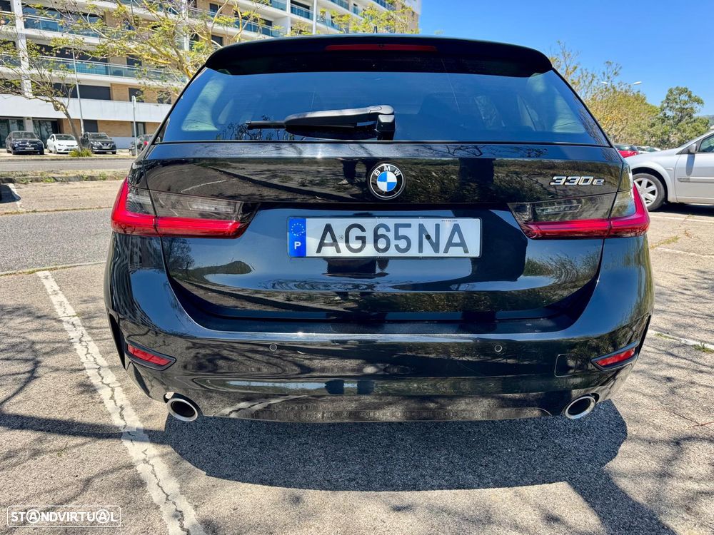 BMW 330 e Touring Corporate Edition Auto - 4