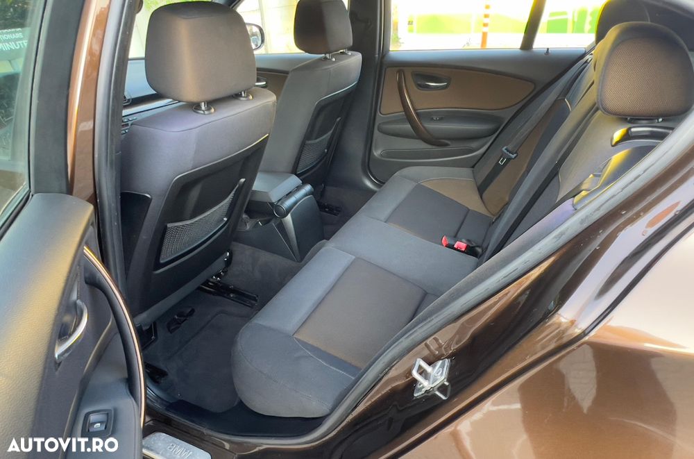 BMW Seria 1 116i - 8