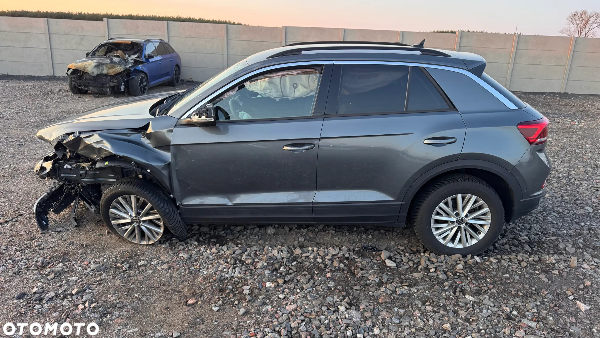 Volkswagen T-Roc 1.0 TSI Style - 4