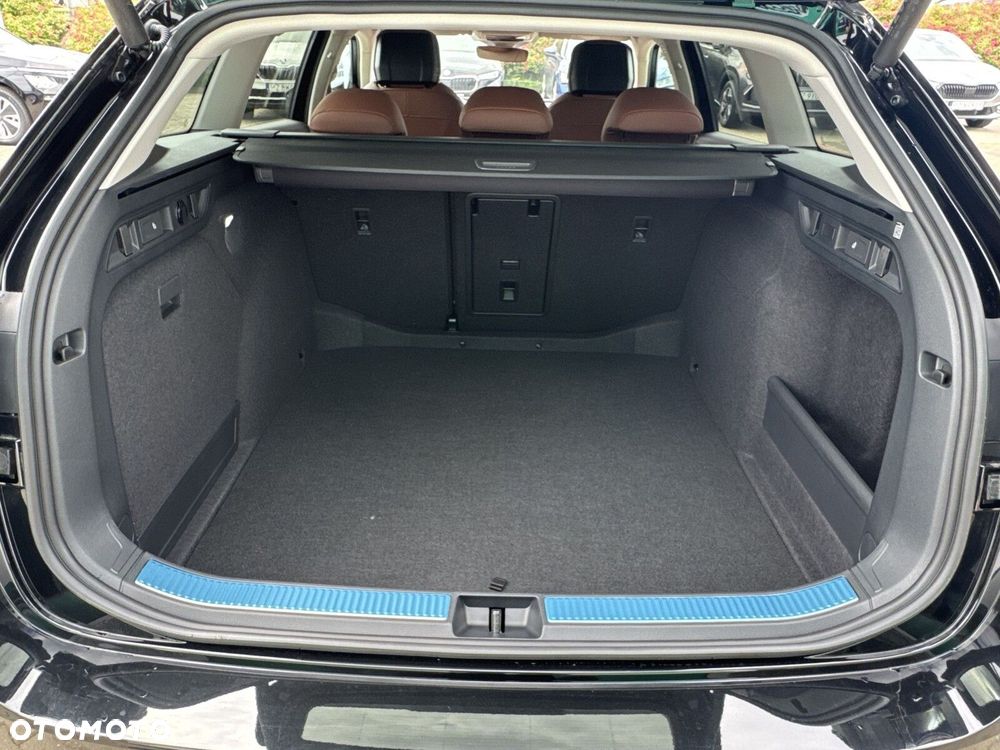 Skoda Superb 2.0 TDI SCR 4x4 L&K DSG - 36
