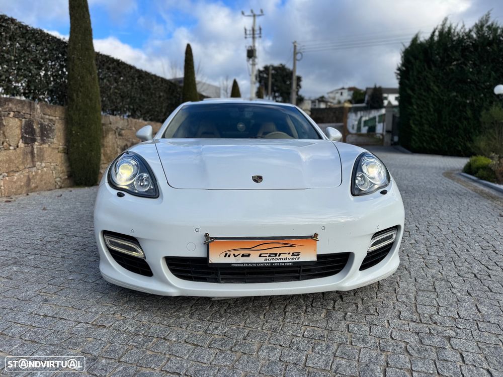 Porsche Panamera 4 PDK Platinum Edition - 5