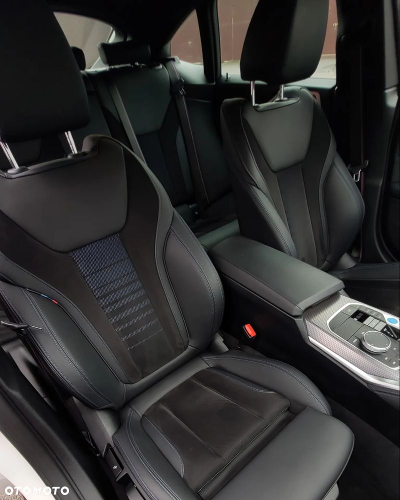 BMW i4 80.7kWh eDrive 40 M Sport - 22